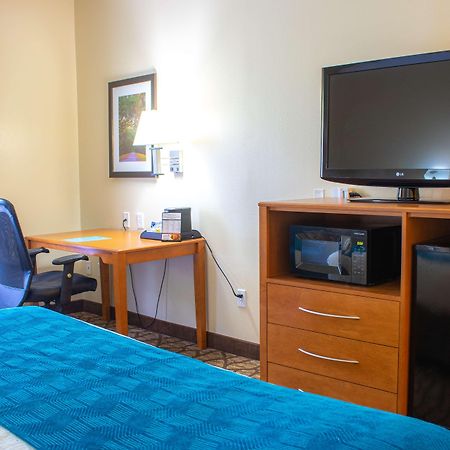 Best Western Plus Richmond Hill Inn Exterior foto