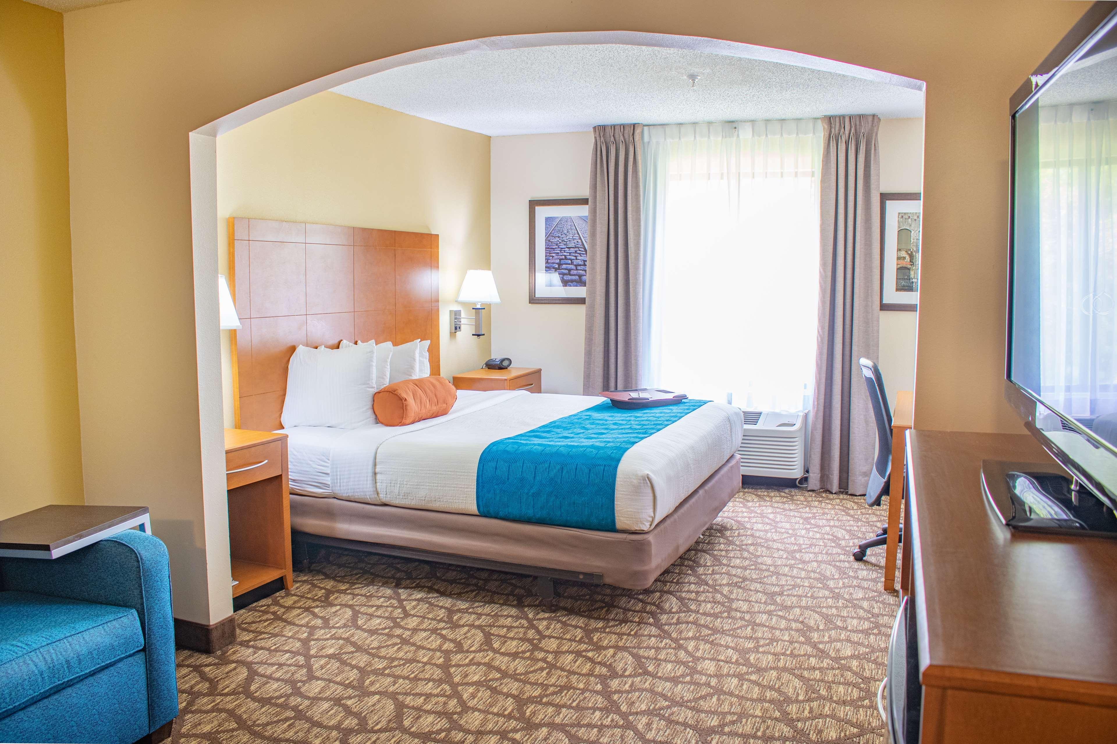 Best Western Plus Richmond Hill Inn Exterior foto