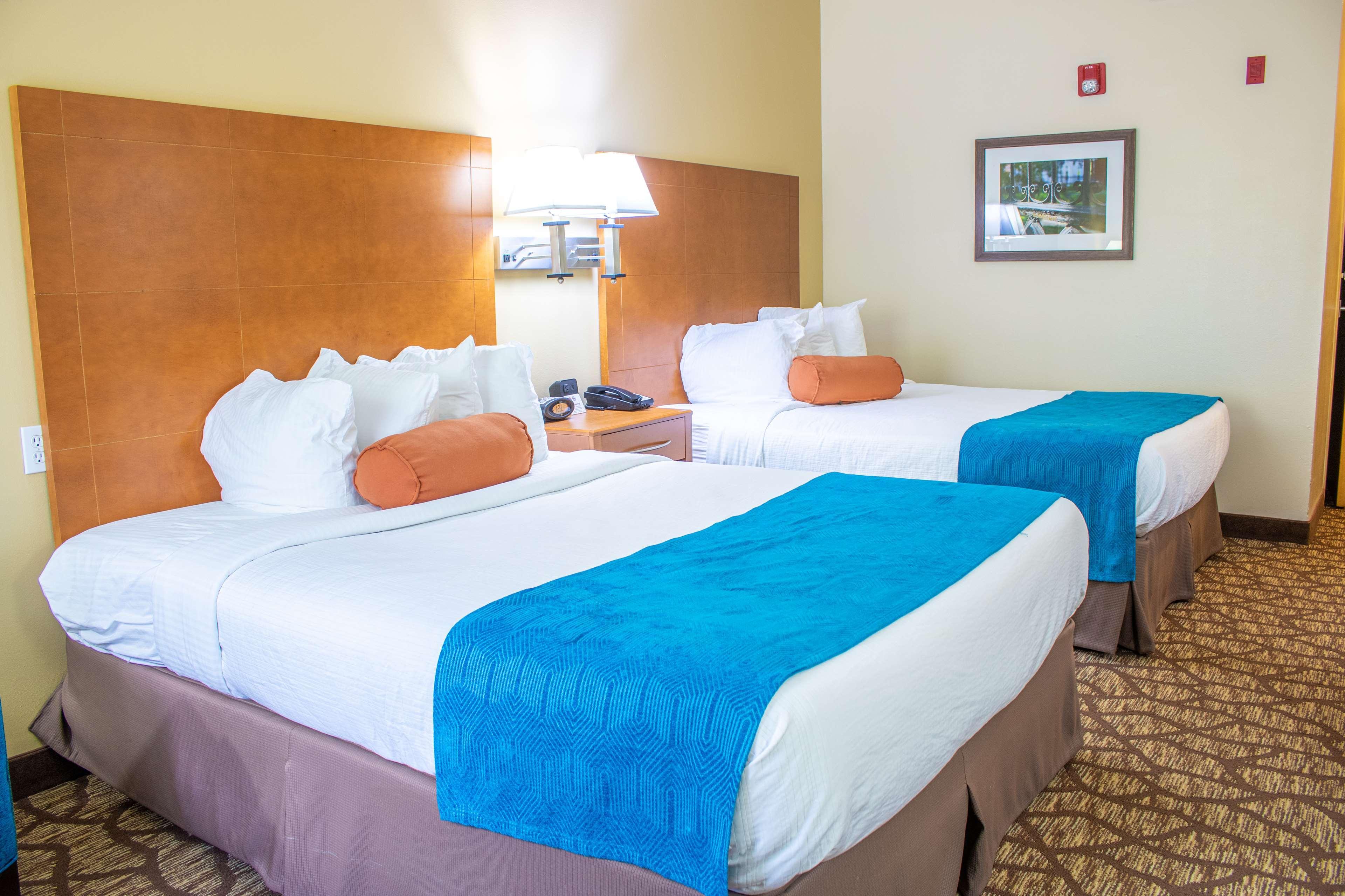 Best Western Plus Richmond Hill Inn Exterior foto