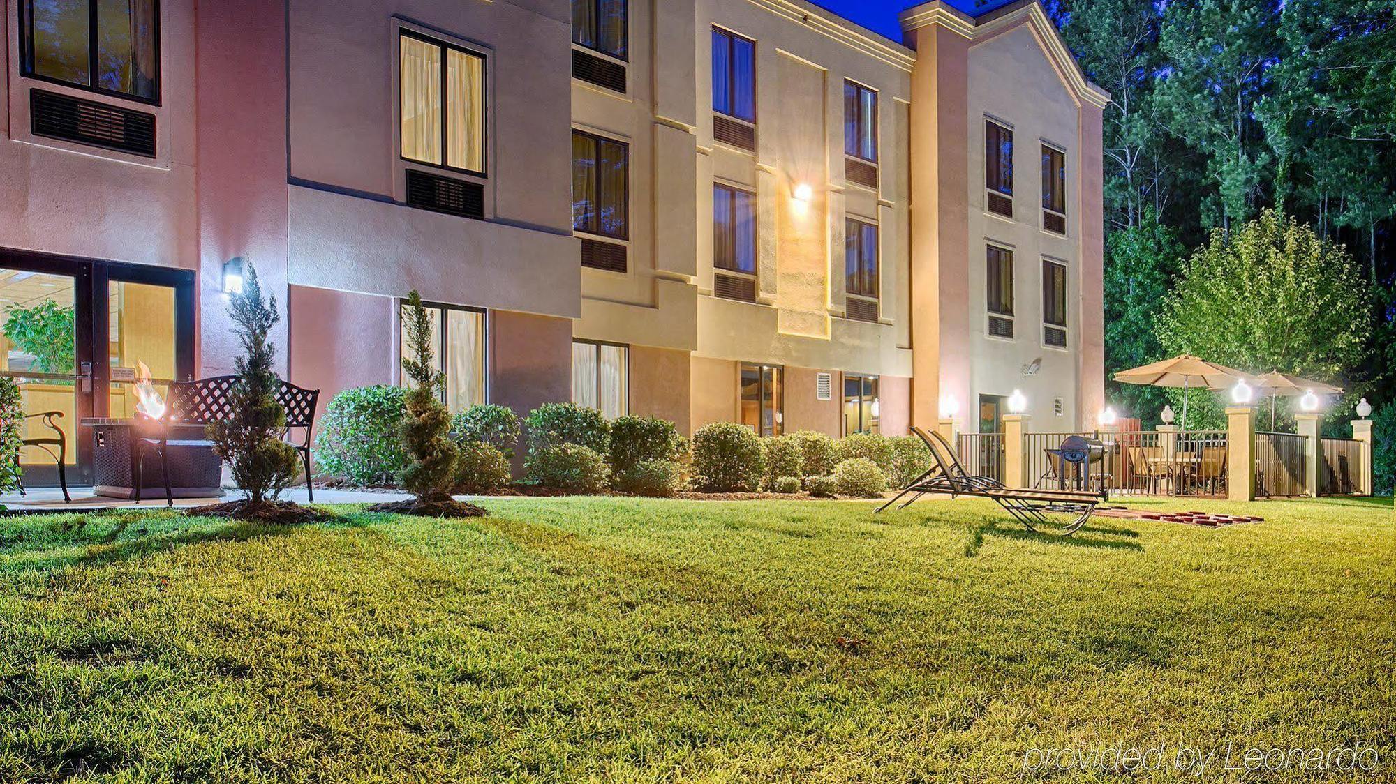 Best Western Plus Richmond Hill Inn Exterior foto